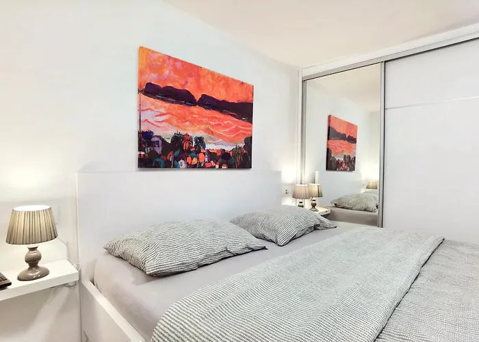 Missia - Cosy In Perfect Location