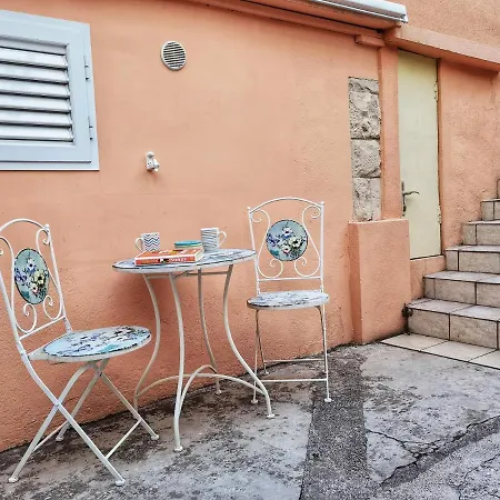 公寓 Missia - Cosy In Perfect Location *